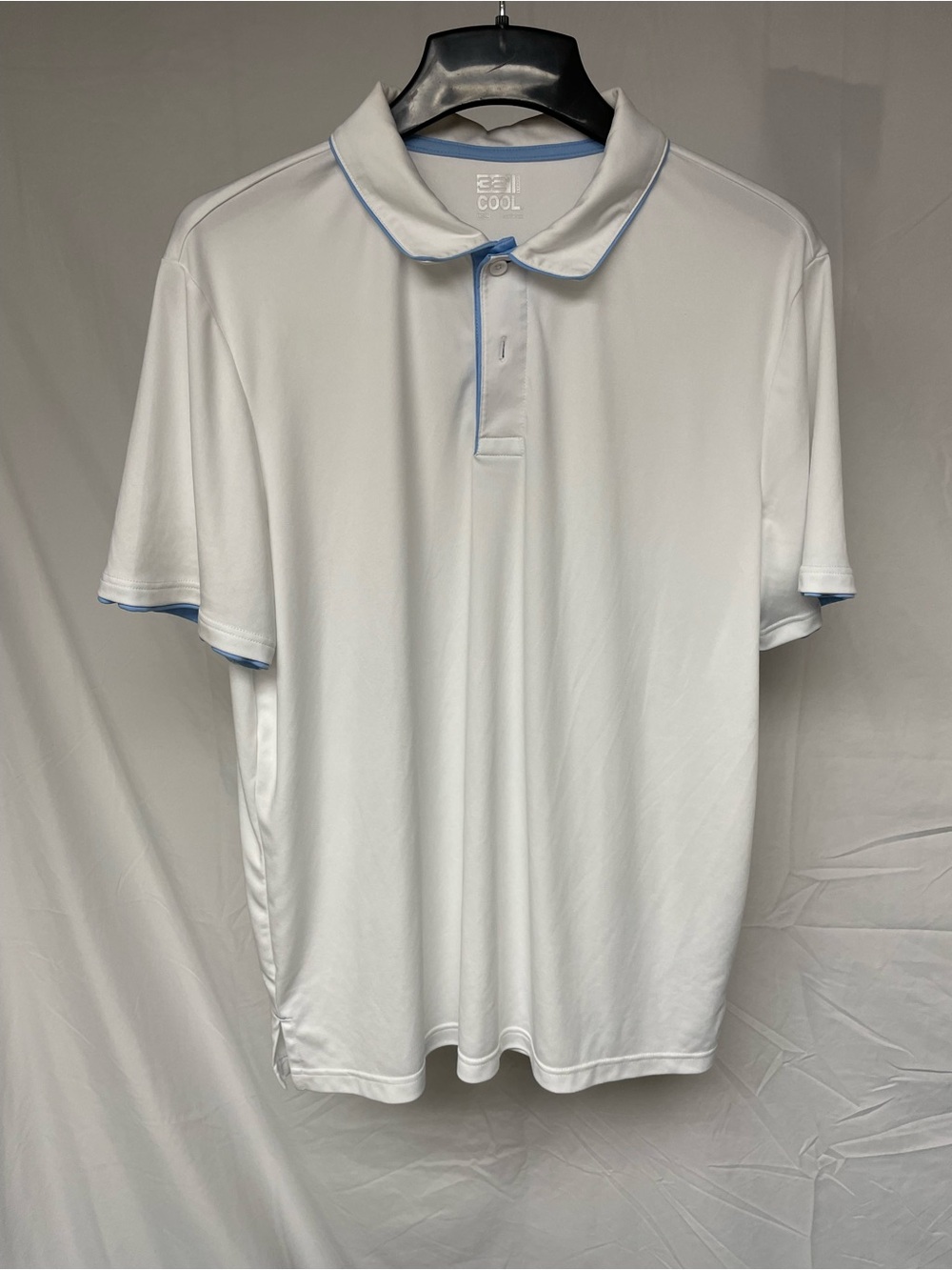 32 Degrees White Polo with Light Blue Trim